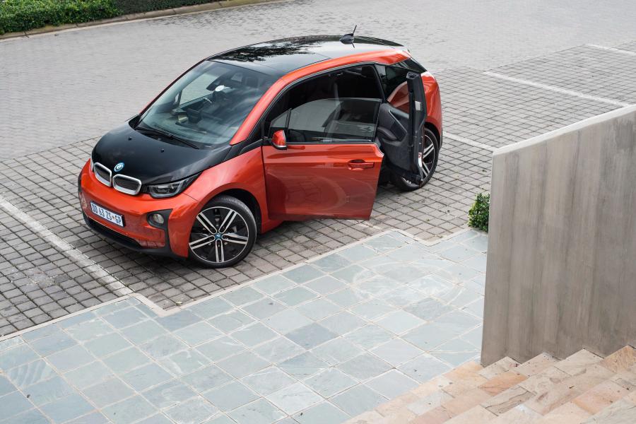  BMW i3 2015 года  (ZA) (фото 16 из 30)